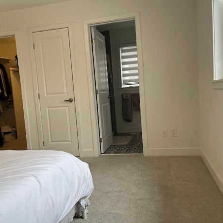 Ottawa Airport Guesthouse Buitenkant foto
